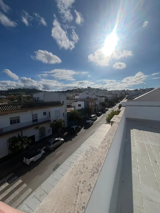 AMPLIO PISO EN CALLE ARRECIFE !! — 24