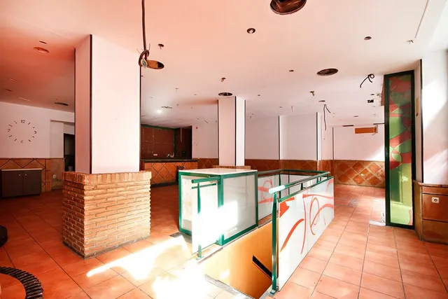 ¡Oportunidad! Local comercial uso de Restaurante. — 12