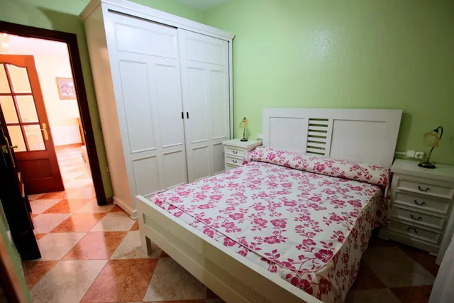 Fantástica casa en Montijo, con amplias estancias, totalmente equipada para entrar a vivir. — 33