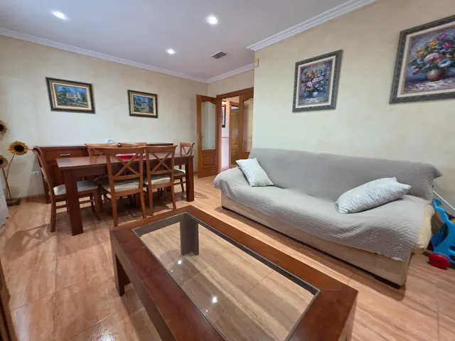 Chalet con piscina, casa de invitados y nave de 300 m2 a 1 km de Elche — 21