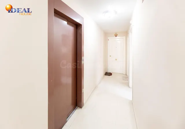 Piso de 3 dormitorios y 2 baños, con cochera. VIVIENDA DE VPO, junto al Parque de Bomberos. — 5