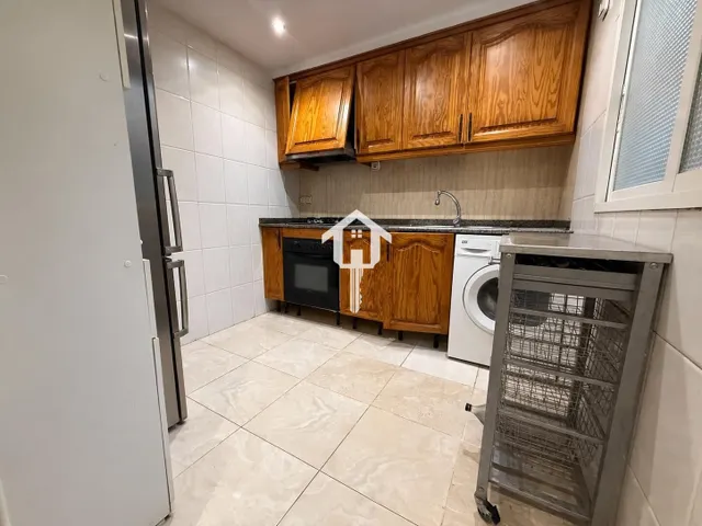 PISO EN VENTA EN ALICANTE, ZONA DE PRINCESA MERCEDES. 67m2 , - foto 4