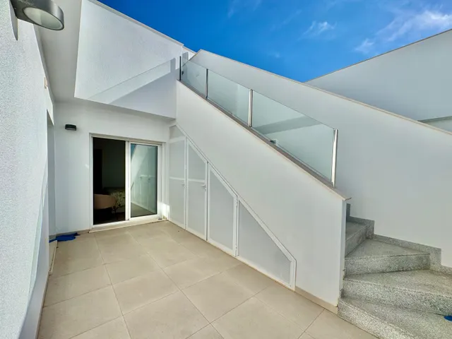 Ático 3 habitaciones 110m² en venta - Zona Pueblo — 26