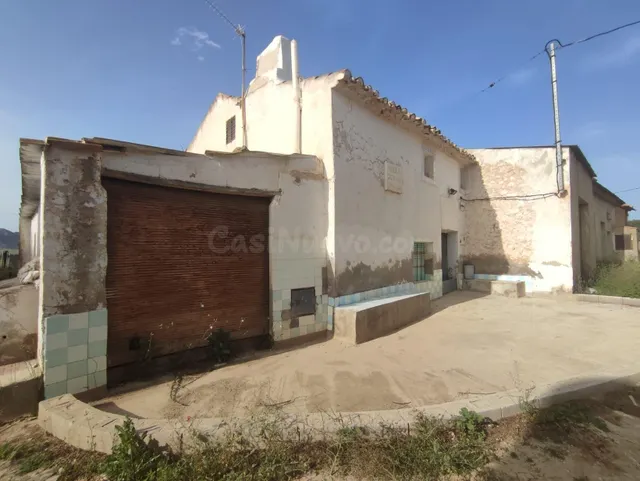 Ocasión en El Carche: Casa de campo para rehabilitar con 14. - foto 2