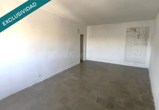 ¡Crea la casa de tus sueños! Gran propiedad con terreno y vistas al Pirineo en Torres de Barbués — 9
