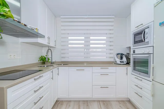 Magnífica Casa en Peligros (Granada) – Lista para Entrar a Vivir — 6
