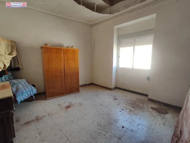 CASA EN PARCELA DE 250 METROS CON 9,20 METROS DE FACHADA — 11