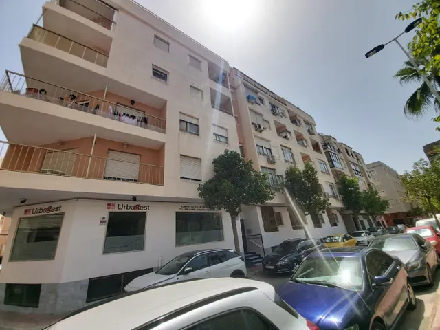MODERNIO ESTUDIO CON TERRAZA Y PISCINA PLAYA DEL CURA — 10
