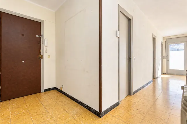 Pis en venta a zona Passeig Verdabuer — 13