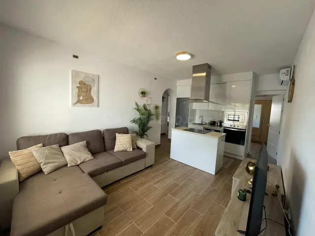 Bonito Bungalow Planta Baja con Piscina Privada — 3