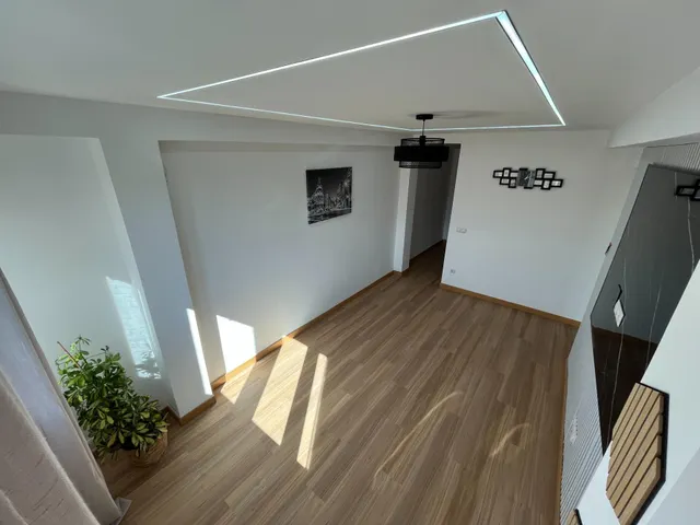 Piso en 4ª planta de tres dormitorios totalmente reformado y a estrenar en calle Valencia de Getafe — 10