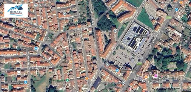 Garaje en Olot - Girona - foto 3