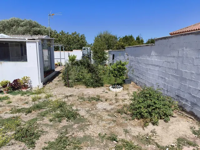 Parcela rústica en venta — 14