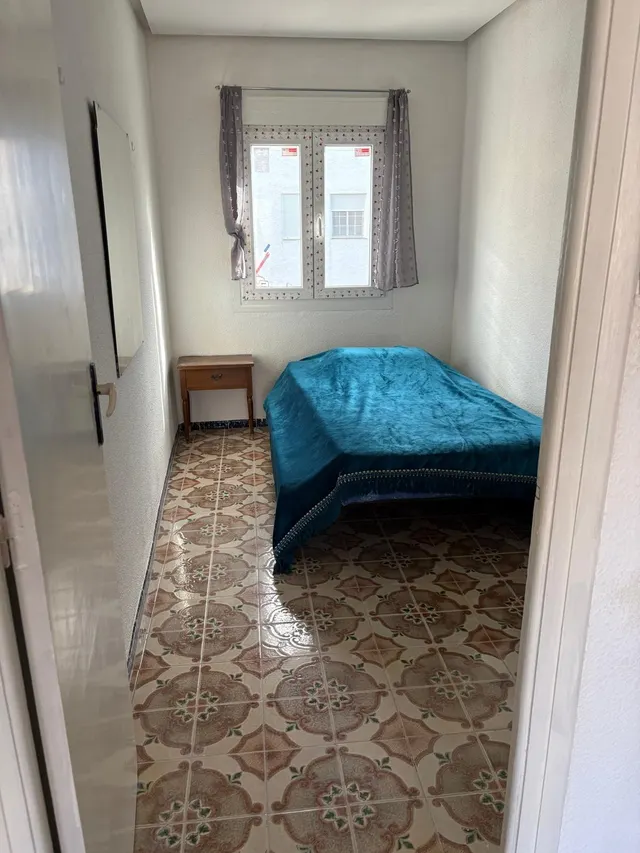 Acogedor apartamento en Santa Pola, Tamarit a solo 150 metros de la playa — 16