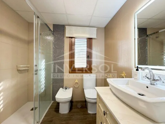 VIVIENDA ADOSADA CON PISCINA PRIVADA — 27