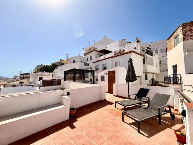 Encantadora Casa Reformada en el Corazón del Casco Histórico de Salobreña — 2