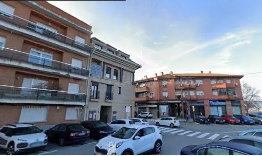 SE VENDE DÚPLEX OKUPADO en Miguel Hernandez Velilla de San A