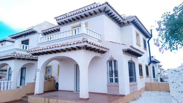 Preciosa esquina en La Zenia - foto 3