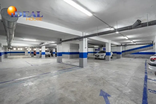 PARKING DE 30 PLAZAS EN PLENO CENTRO DE GRANADA — 5