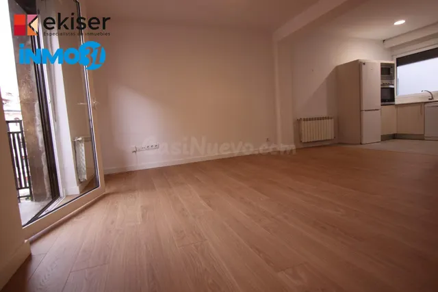 Ekiser vende piso en el primer ensanche de Pamplona