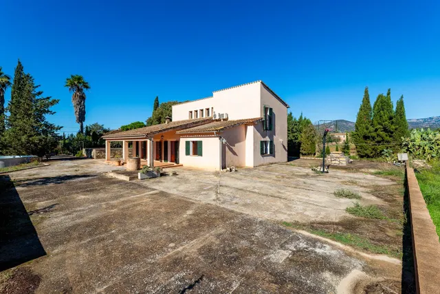 Casa rústica con amplio terreno en Santa Maria del Camí — 33