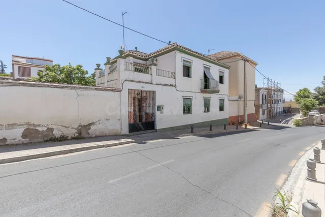 Casa con gran solar