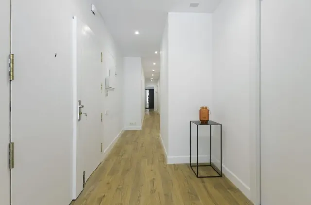 AMPLIO Y  CENTRICO ¡MAGNIFICO PISO EN LA DRETA DE L'EIXAMPLE! — 17