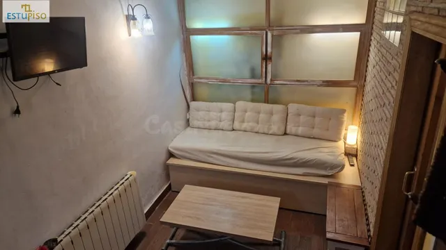 Encantadora Casa de 3 Plantas (20+20+20 m2) Centro de SALINI - foto 2