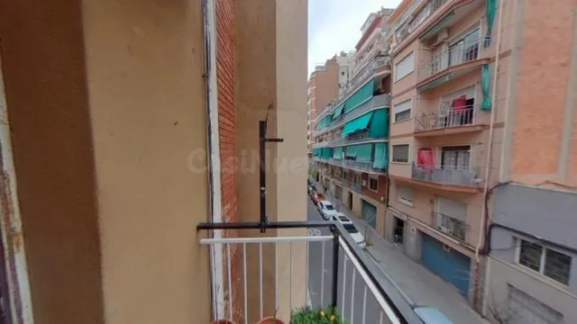 PISO EN VENTA EN HOSPITALET — 3