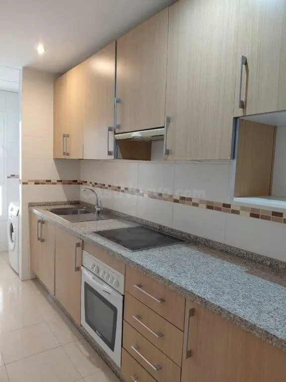 Doña ermita, coqueto piso de 2 dormitorios,  2 baños — 5