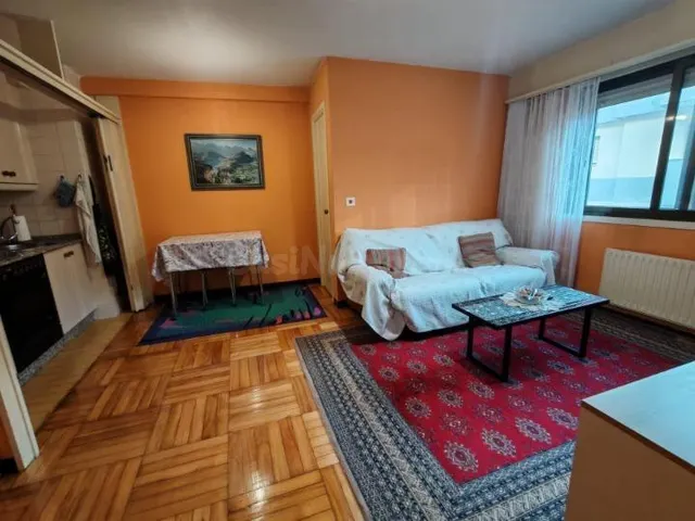 Apartamento Exterior en Vigo – Zona Camelias (Pi y Margall) - foto 4