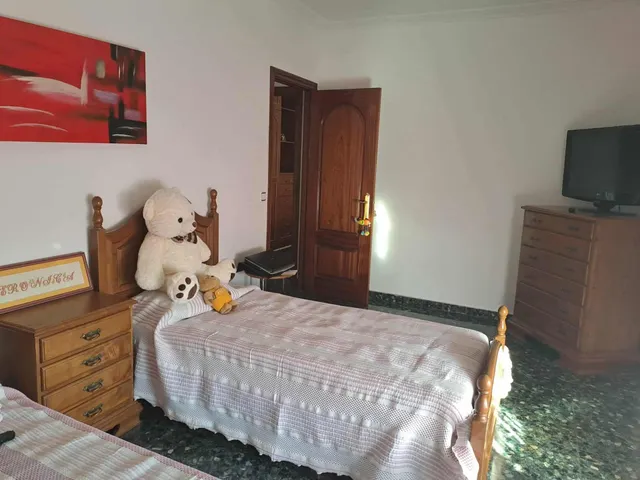 casa en venta con garaje privado en Montijo Badajoz — 33