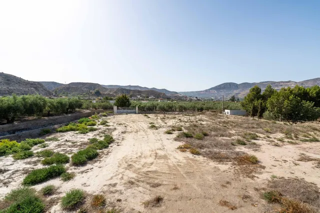 Terreno con Cortijo en Alsodux — 22