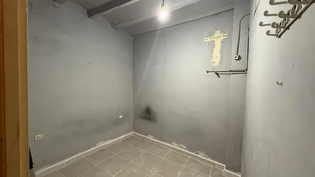 OPORTUNIDAD DE PISO EN VALLS PARA REFORMAR — 8