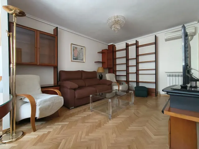 Piso 1 habitación 52m² en alquiler - Tetuán — 14