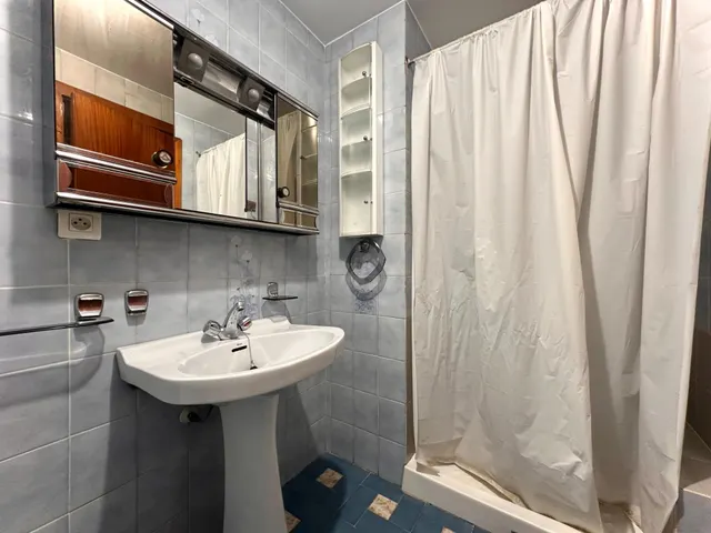 Piso 4 habitaciones 127m² en venta - La Chana — 28