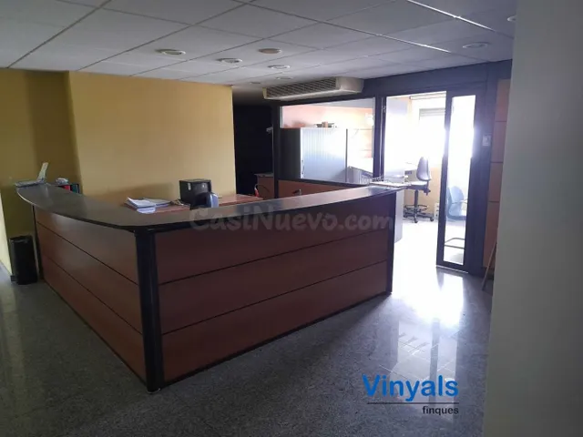 Espectaculares oficinas con mucha luz - foto 5