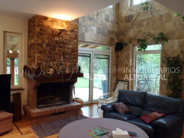 VILLA DE LUJO EN ALTORREAL — 5