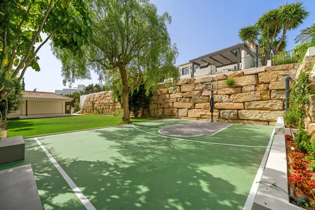 Chalet 5 habitaciones 734m² en venta - Marbella — 36