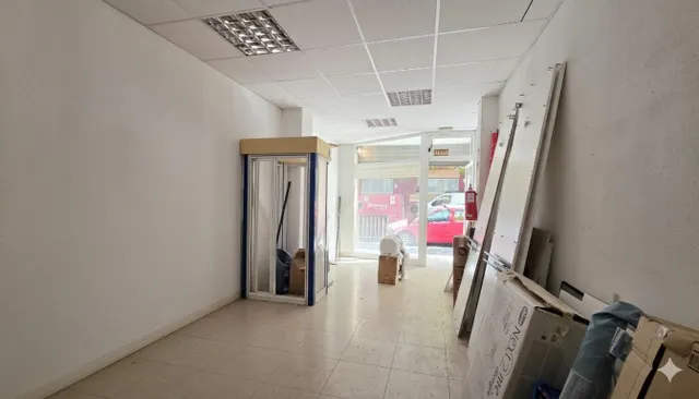 LOCAL EN VENTA EN BENALUA JUZGADOS ALICANTE — 4