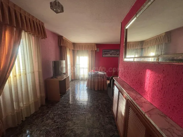 Piso 4 habitaciones 135m² en venta - Palomeras Sureste - foto 4