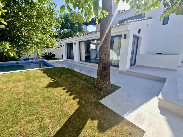Chalet 5 habitaciones 390m² en venta - Marbella — 41