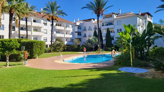 AQUILER LARGA TEMPORADA !!! Impresionante apartamento de 130 m2 en Nueva Andalucía – Zona El Rodeo — 6