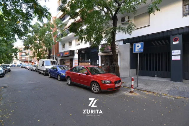 Cochera y trastero en Santa Rosa - foto 2