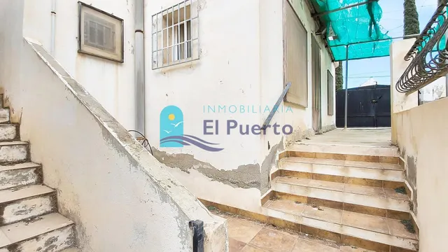 Casa para reformar con apartamento independiente y vistas al mar en isla plana – ref. 1864 — 18