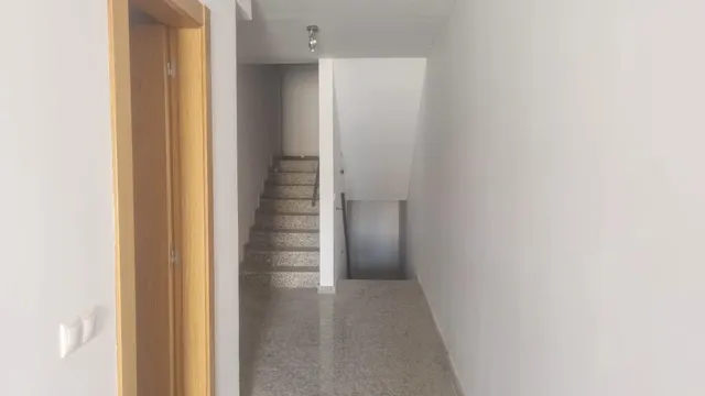 Casa independiente a la venta de 645 m2 construidos en el Alto de La Muela. — 17