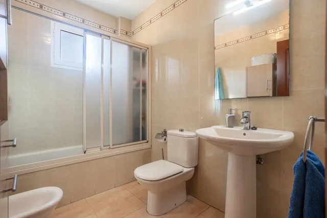 HUERCAL ALMERIA - LOS PINOS: TRIPLEX 4 DORMITORIOS + 3 BAÑOS + GARAJE SOTANO AMPLIO CON BODEGA + PATIO — 23