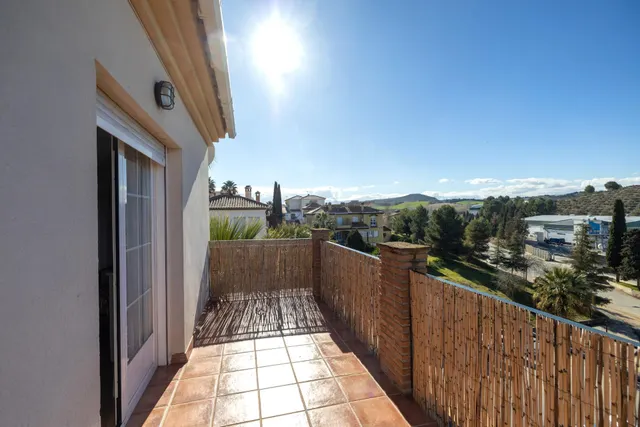 MAGNÍFICO CHALET EN URB. SUEÑOS DE CADIMA, ALHENDIN — 25