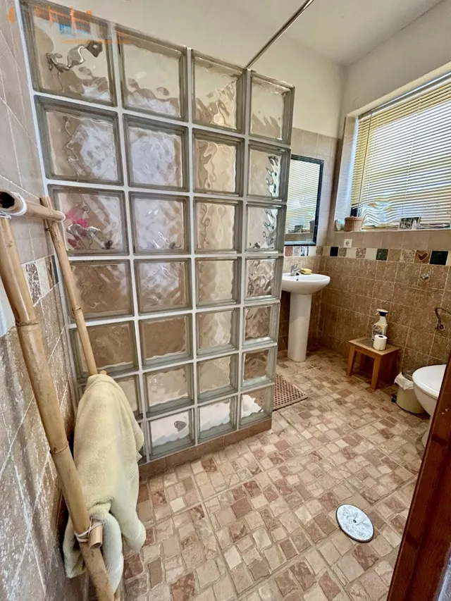 Espectacular finca ecuestre de 32.000 m2 con varias viviendas y piscina en Álora — 20