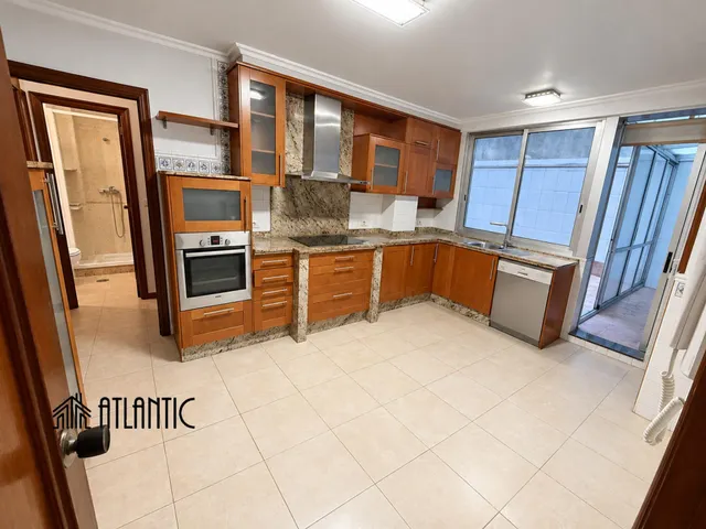 Piso 4 habitaciones 135m² en venta - Corte Inglés — 14